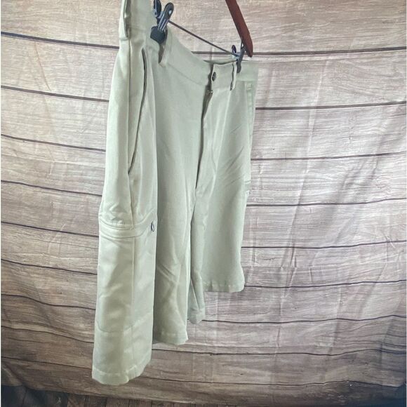 Mens size 40 golf shorts by Izod - Picture 6 of 7